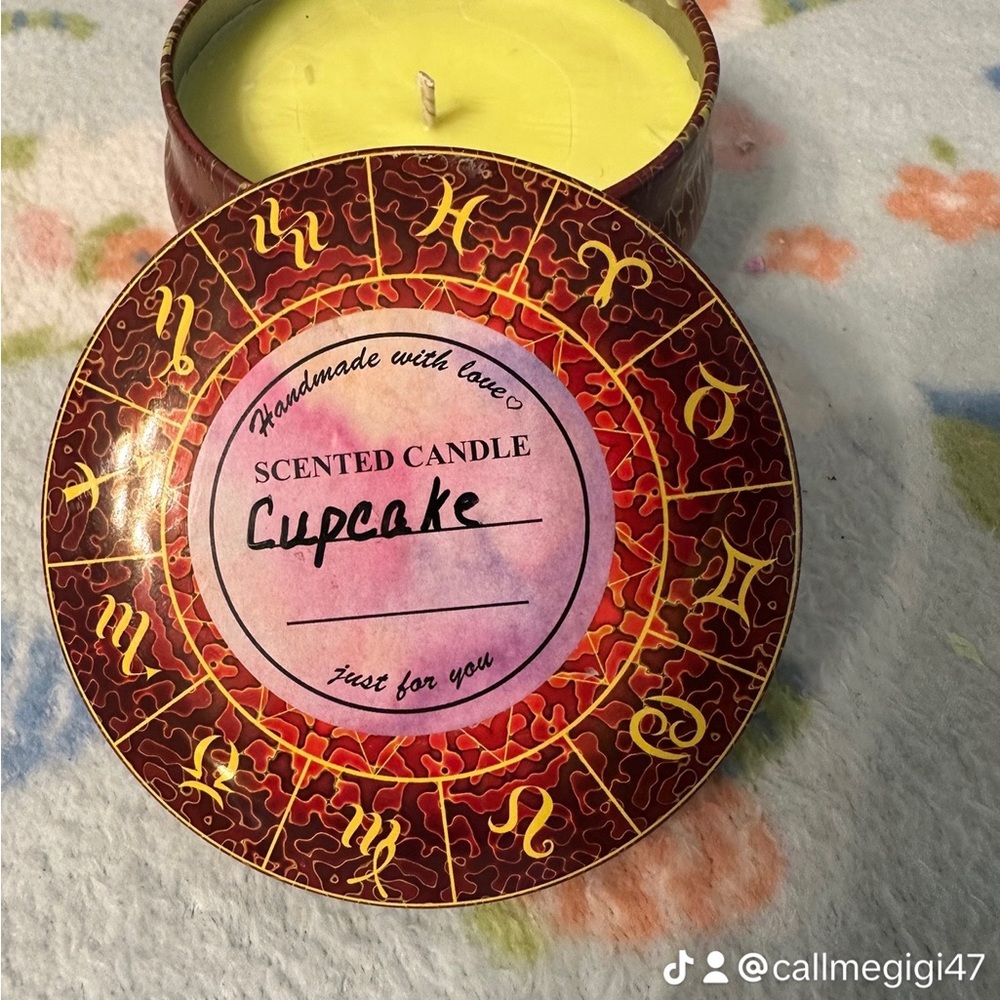 Candles - Picture 13 of 16
